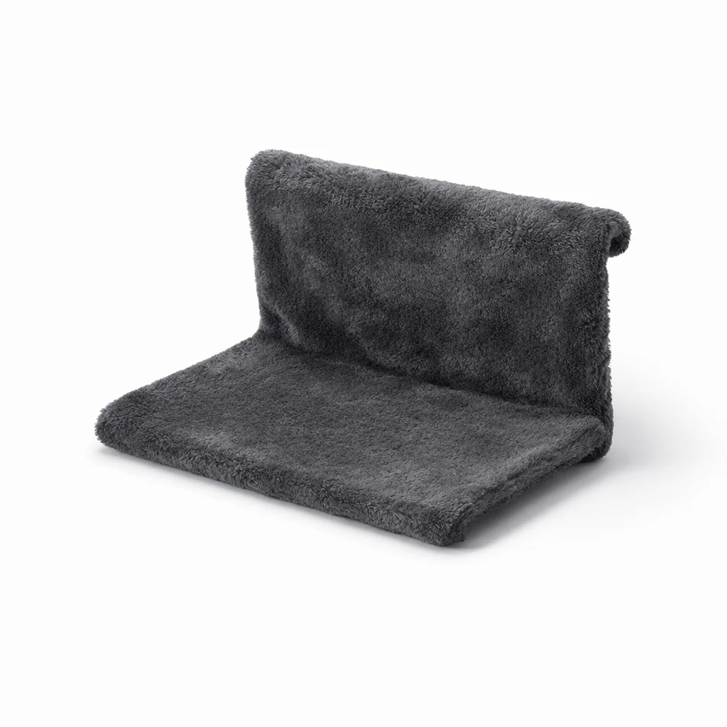 Luxury Radiator Cat Heat Bed Hammock - studio view